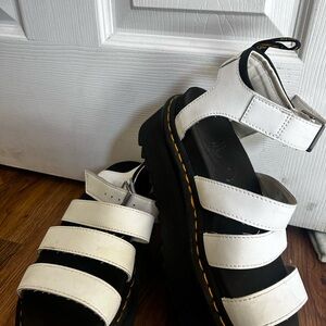 White dr martens
